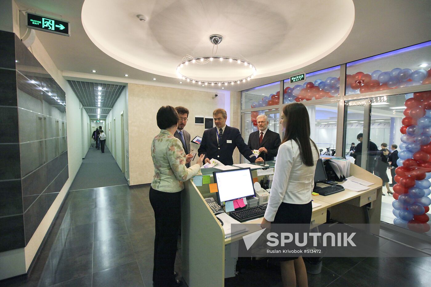 Capsule hotel opens in Moscow airport