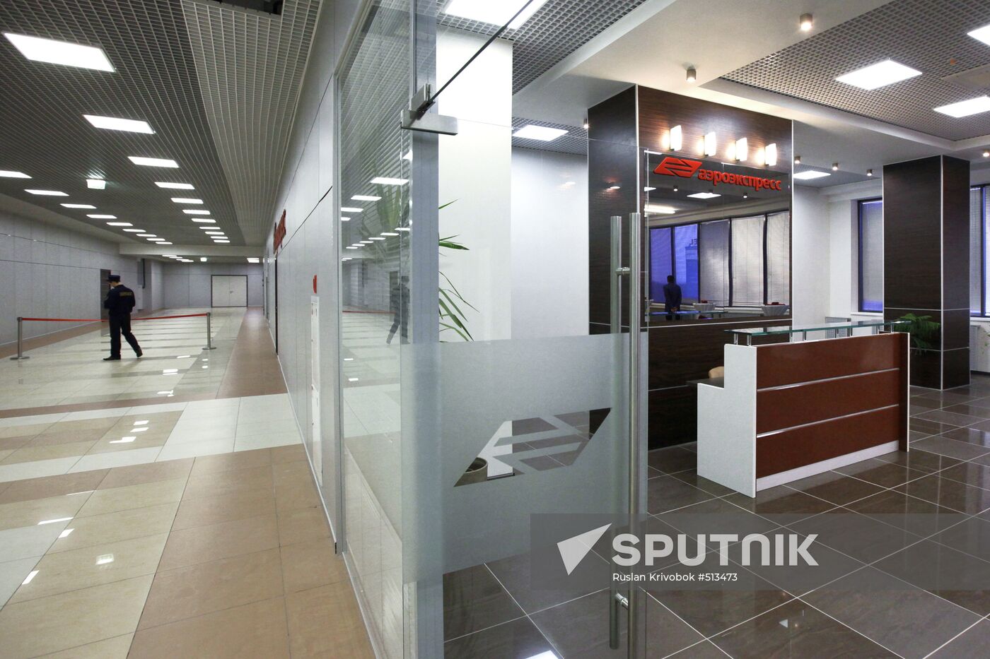 Capsule hotel opens in Moscow airport