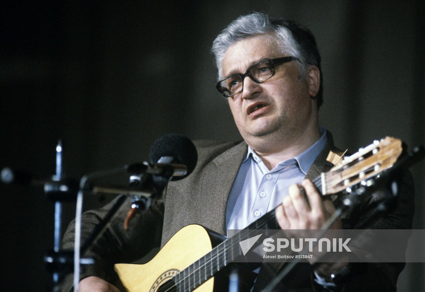 Singer and songwriter Yury Kolesnikov