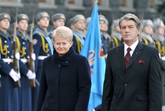 Lithuanian President Dalia Grybauskaite visits Kiev