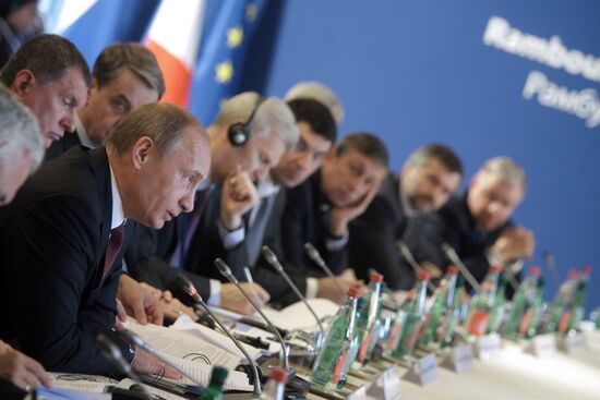 Prime Minister Vladimir Putin visits Paris