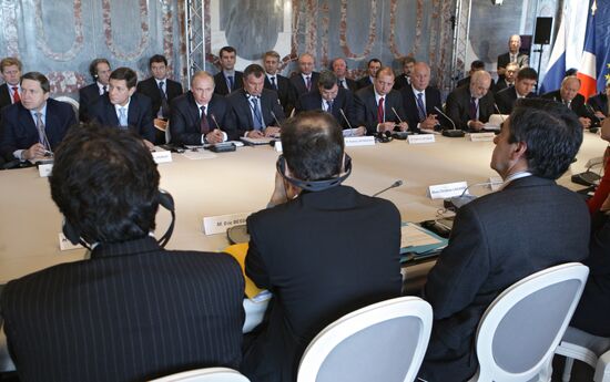 Prime Minister Vladimir Putin visits Paris