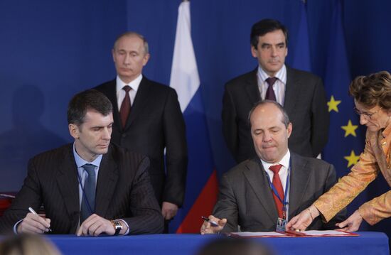 Russian Prime Minister Vladimir Putin pays visit to Paris