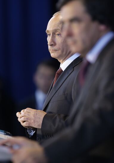 Prime Minister Vladimir Putin visits Paris