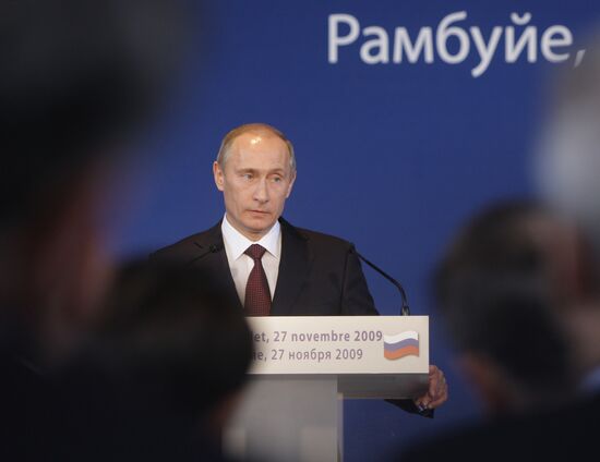 Prime Minister Vladimir Putin visits Paris