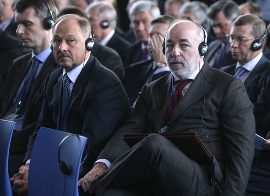 Mikhail Prokhorov, Vladimir Dmitriyev, Viktor Vekselberg