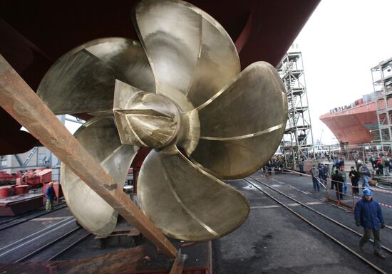 Propeller of frigate Teg (Saber)