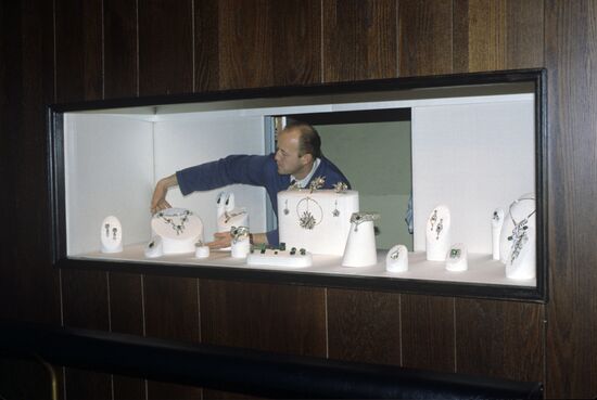 Show case of contemporary jewelry