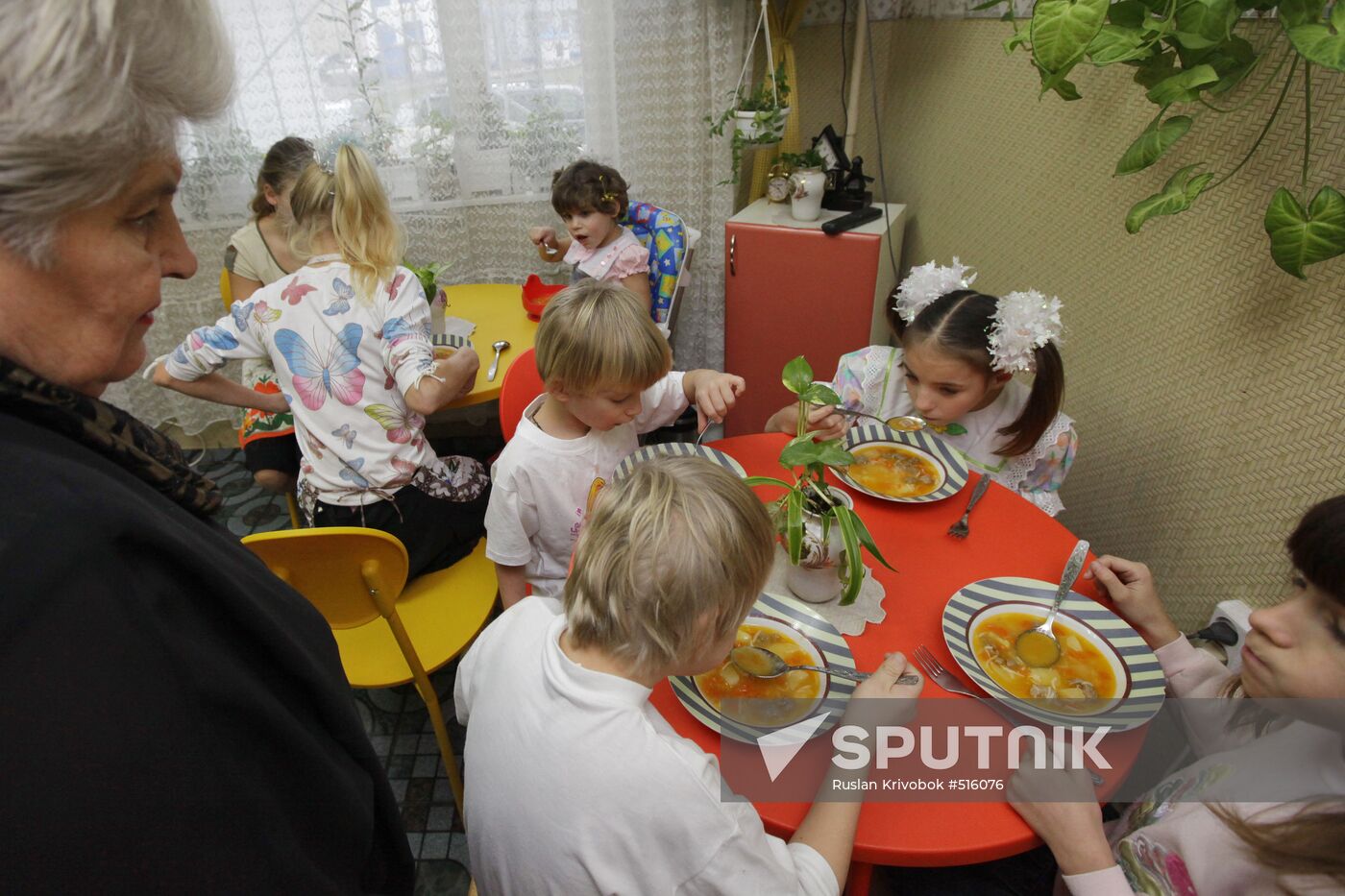 Eleonora Pavlovskaya's large family