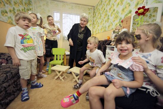 Eleonora Pavlovskaya's large family