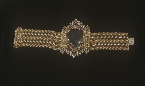 Bracelet