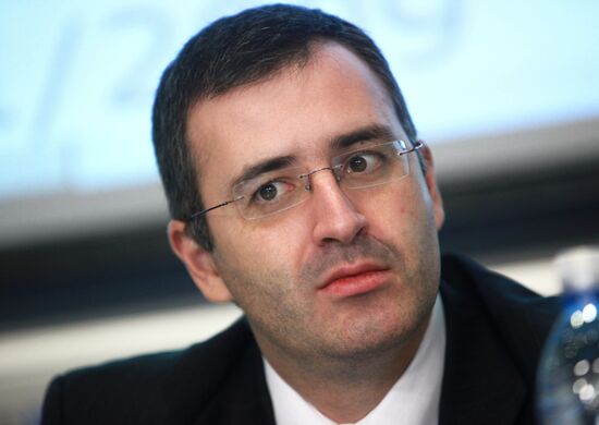 Sergei Guriyev. News conference