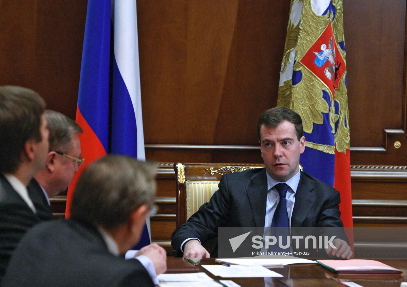 Dmitry Medvedev at work. November 30, 2009