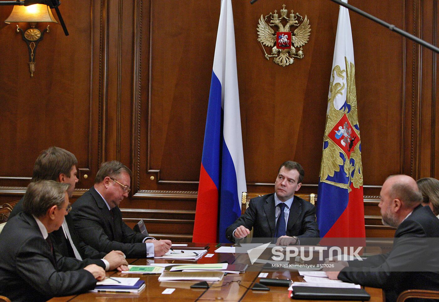 Dmitry Medvedev at work. November 30, 2009