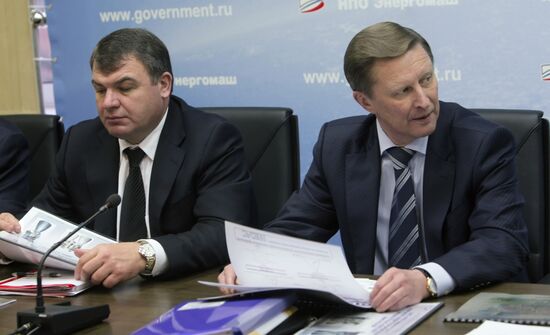 Vladimir Putin chairs meeting on Russia's defense industry