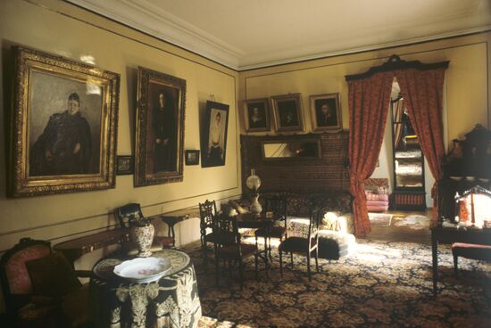 Hall in Tolstoy Museum Estate