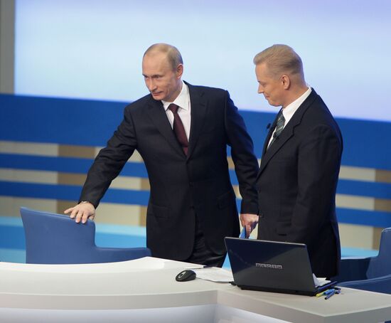 Televised live call-in show with Vladimir Putin