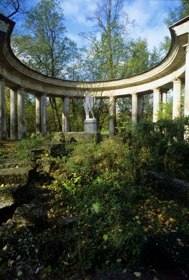 Apollo’s Colonnade