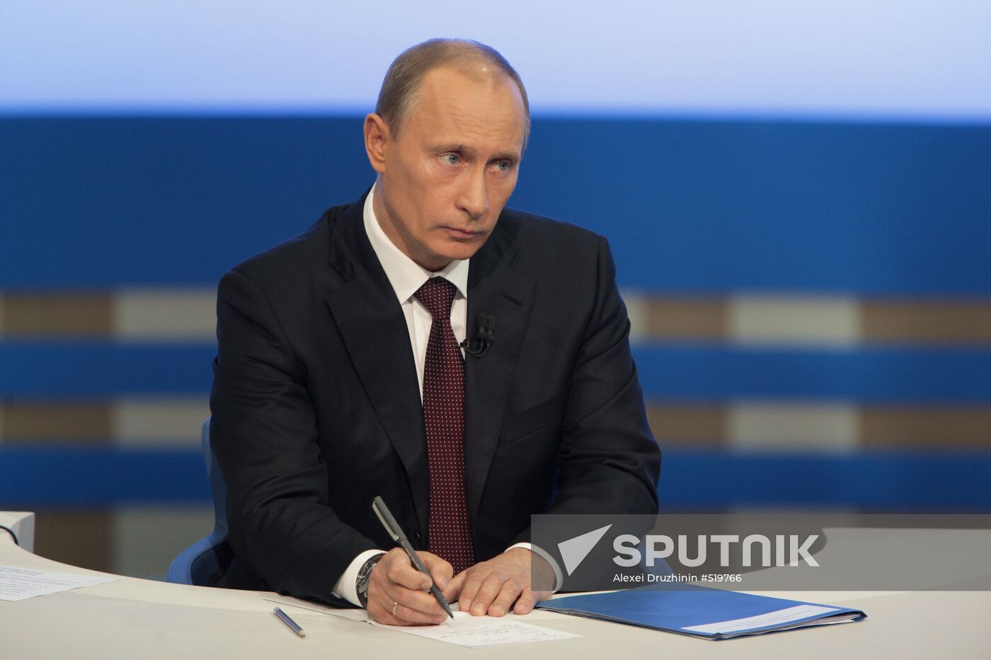Televised live call-in show with Vladimir Putin