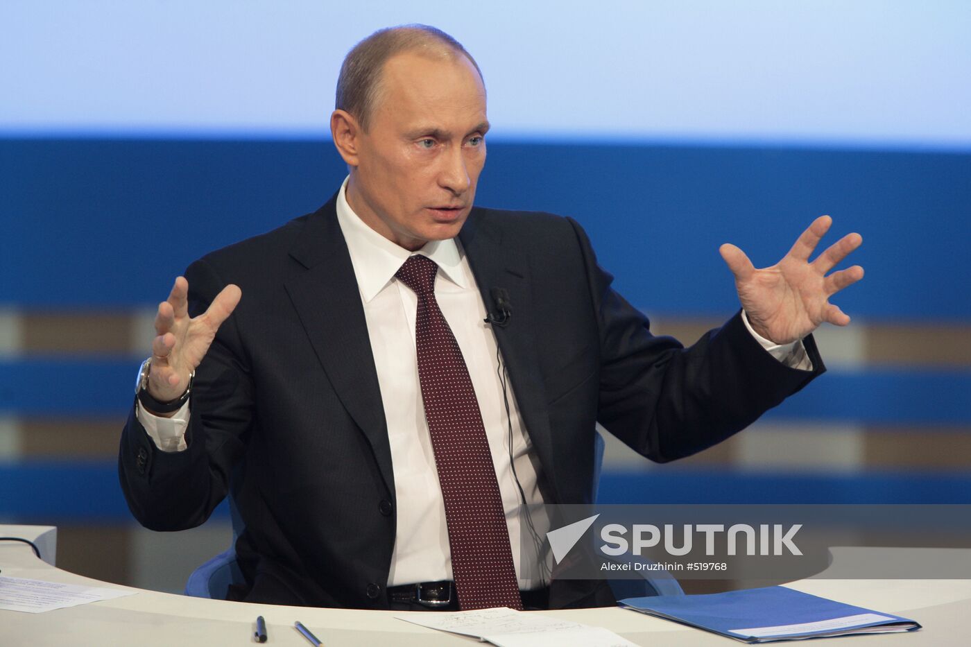 Televised live call-in show with Vladimir Putin