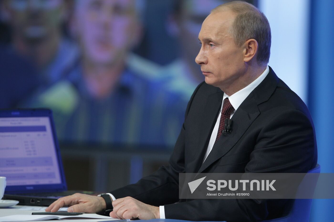 Televised live call-in show with Vladimir Putin