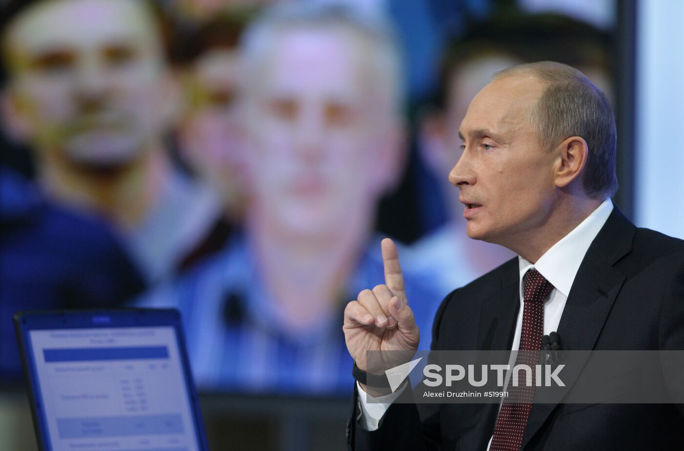Televised live call-in show with Vladimir Putin