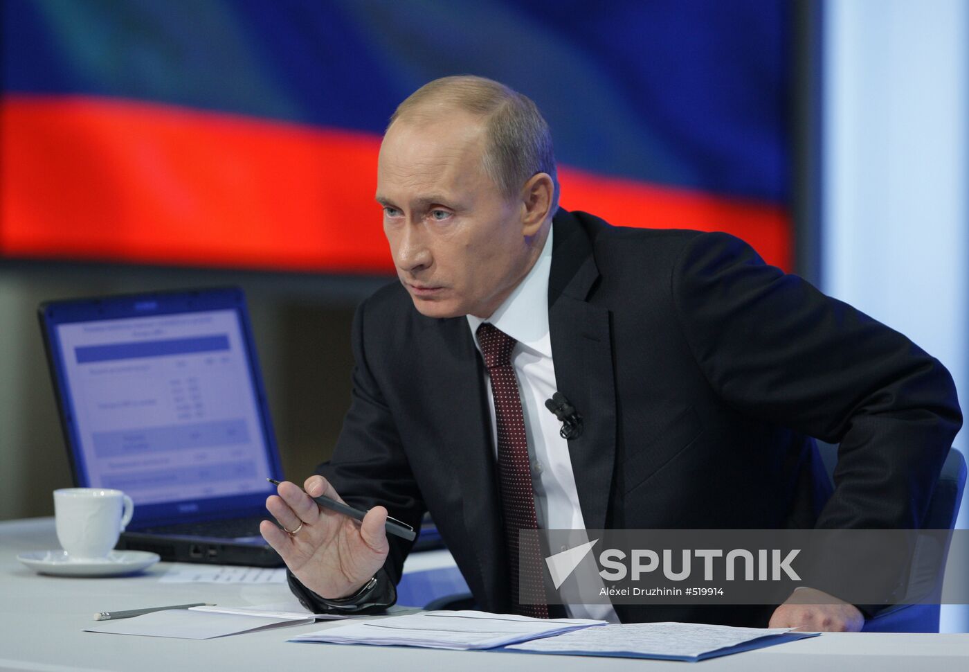 Televised live call-in show with Vladimir Putin