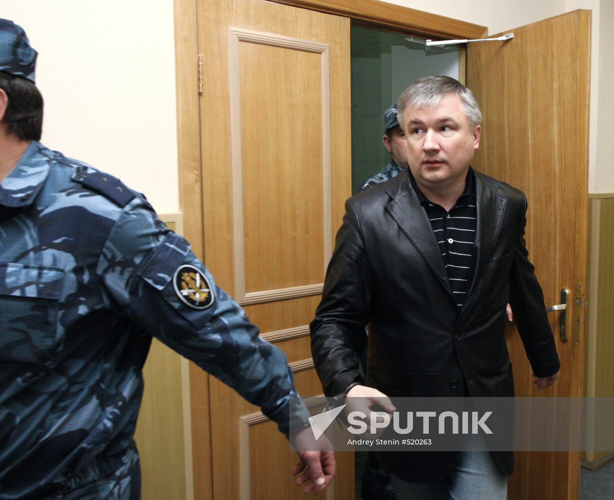 Hearing on a motion to arrest ex-Senator Igor Izmetyev