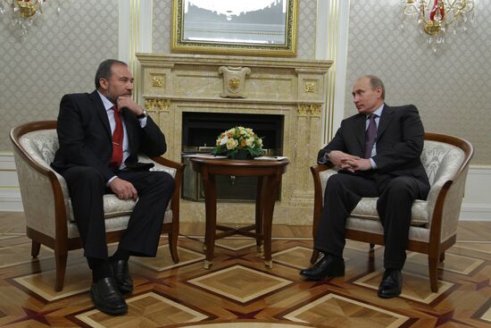Vladimir Putin meets Avigdor Liberman