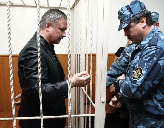 Hearing on a motion to arrest ex-Senator Igor Izmetyev