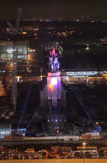 Worker and Kolhoz Farmer sculpture unveiled