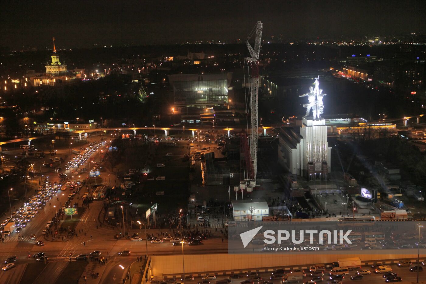 Worker and Kolkhoz Farmer sculpture unveiled