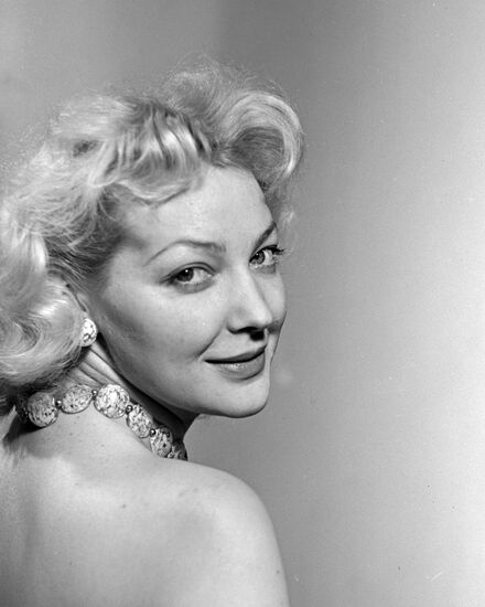 Soviet film actress Irina Skobtseva