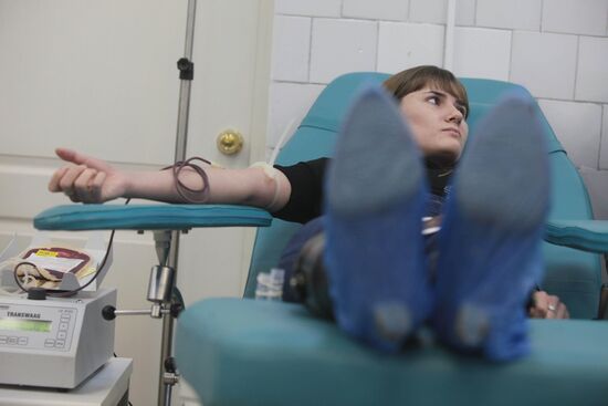 Perm residents donate blood to help nightclub blaze victims