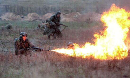 Reenacting December 1943 battle