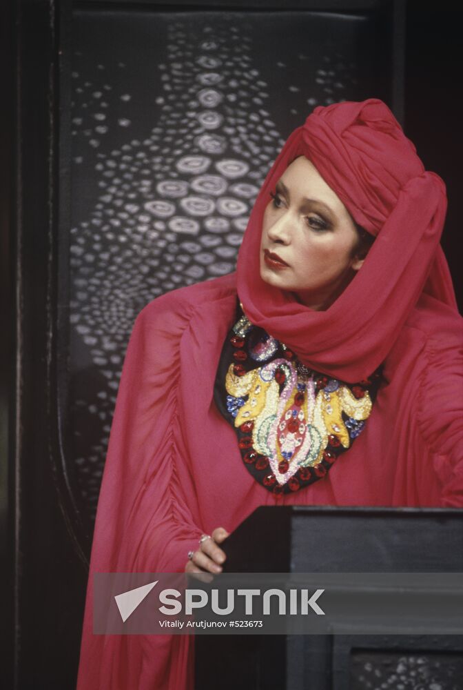 Samuil Aleshin's Her Excellency at Satire Theater