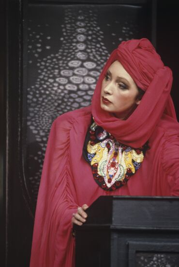 Samuil Aleshin's Her Excellency at Satire Theater
