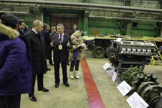 Vladimir Putin at Uralvagonzavod company facilities