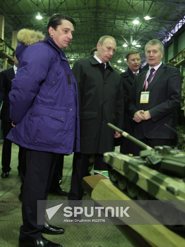 Vladimir Putin at Uralvagonzavod company facilities