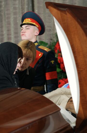 Paying last respects to actor Vyacheslav Tikhonov