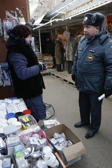 Civil Defense Ministry raids fireworks retail outlets in Kazan