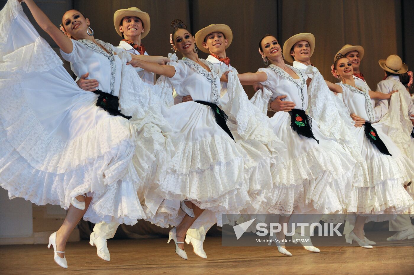 Sapateo, a Mexican dance suite