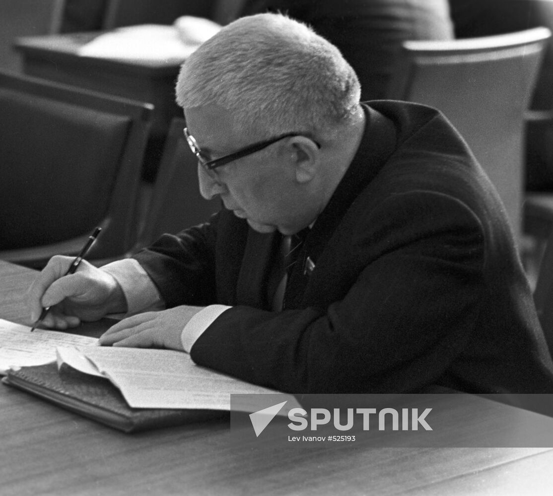 Poet Rasul Gamzatov