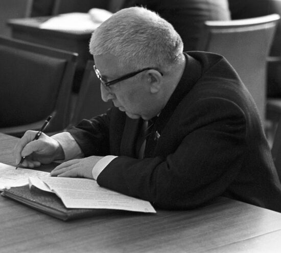 Poet Rasul Gamzatov