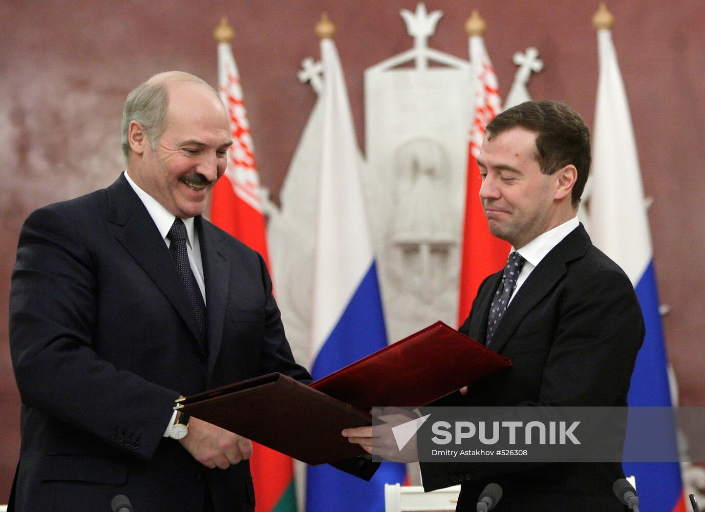 Presidents of Russia and Belarus sign Declaration