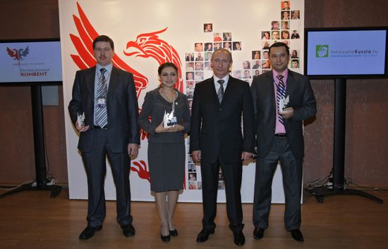Vladimir Putin visits youth innovation convent