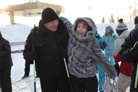 Oksana Stashenko, Anatoly Zhuravlev