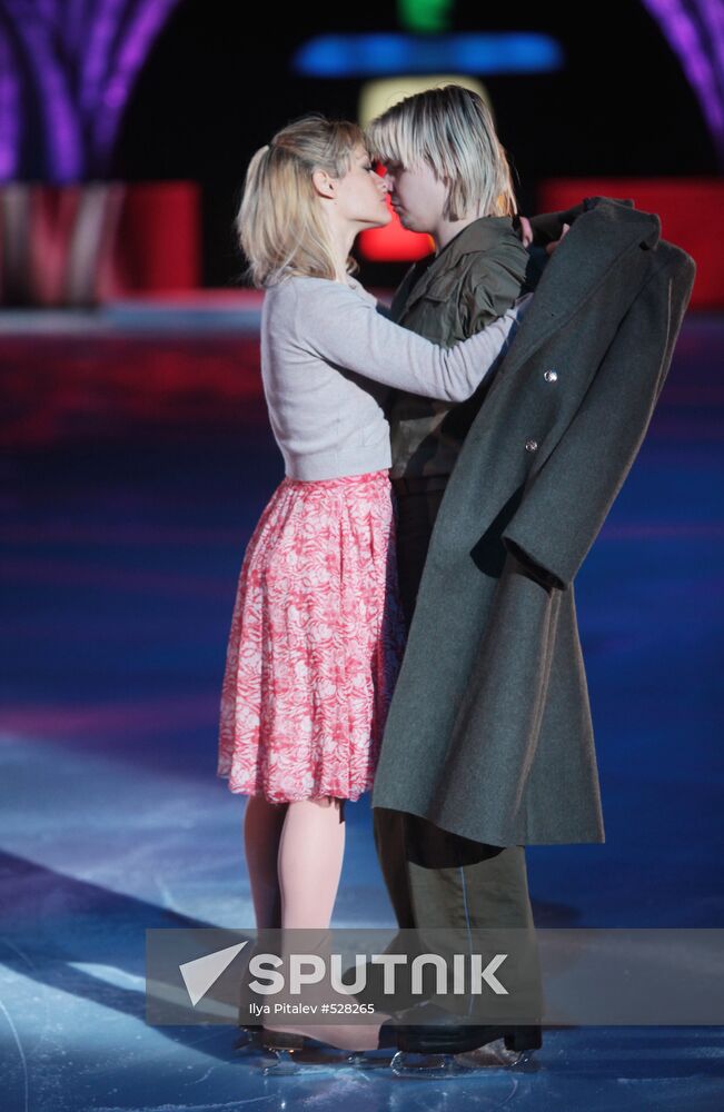 Ice dancers Albena Denkova, Maxim Staviski