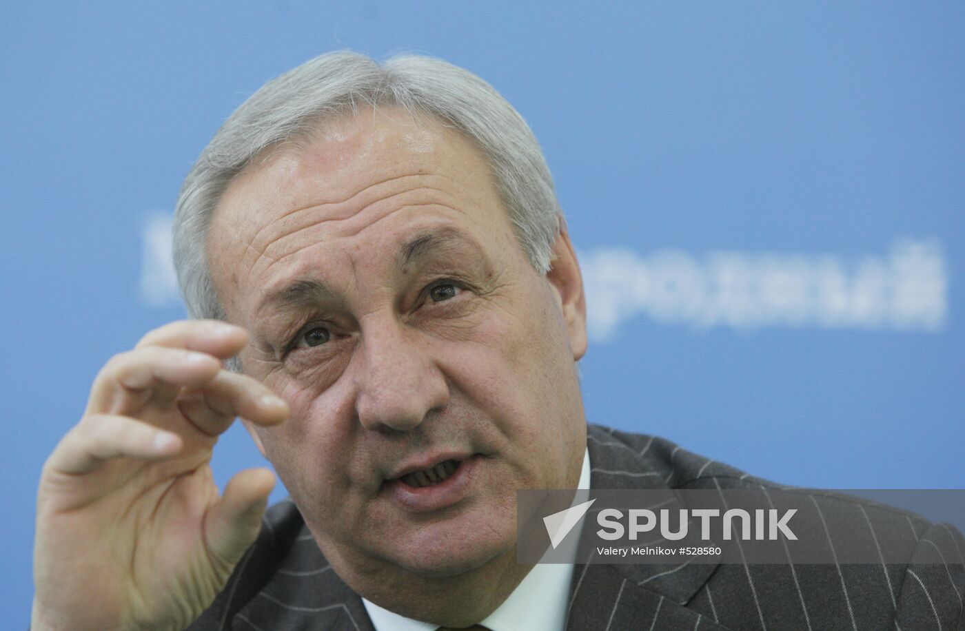 Sergei Bagapsh sweeps Abkhaz presidential election