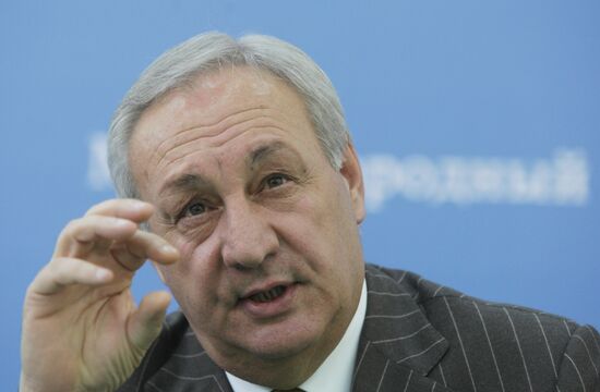 Sergei Bagapsh sweeps Abkhaz presidential election